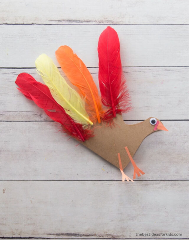 10 Fun Feather Crafts For Kids  Feather crafts, Crafts, Crafts for kids