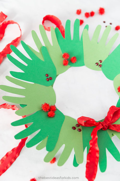 Handprint Wreath - The Best Ideas for Kids