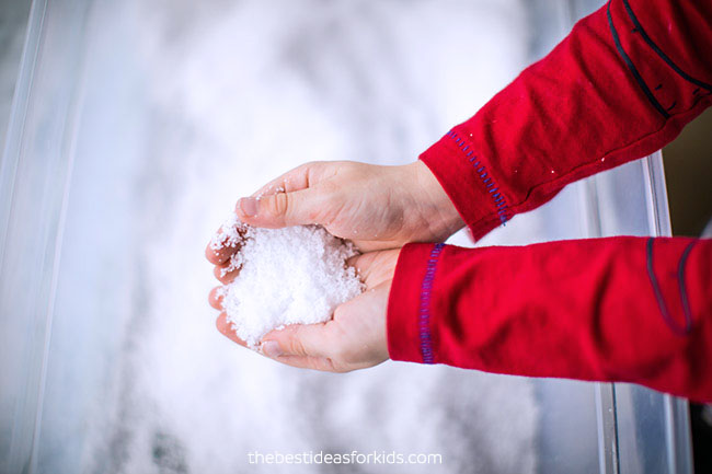 How to Make Fake Snow - The Best Ideas for Kids