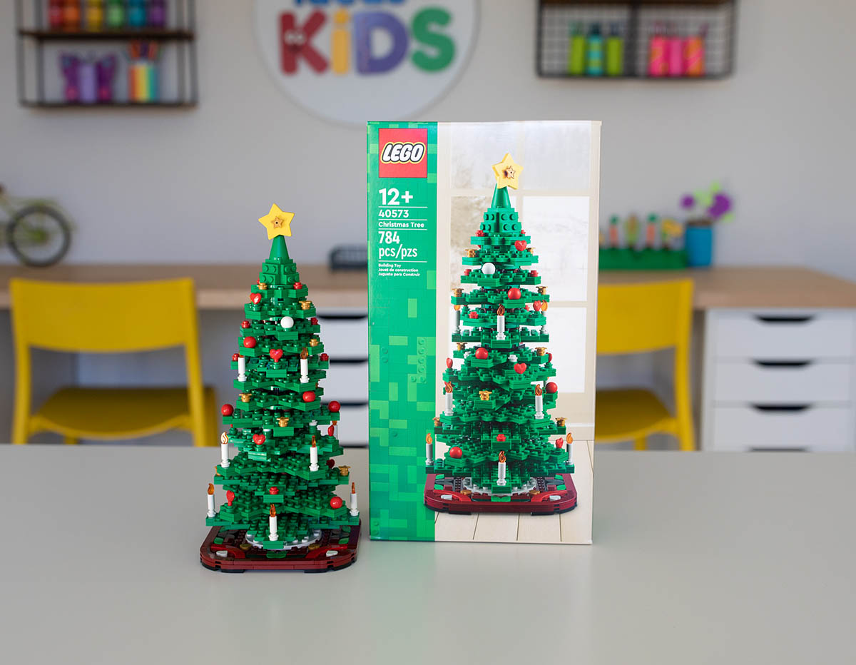Lego Christmas Tree (40573) Building Kit Decoration Holiday 2022