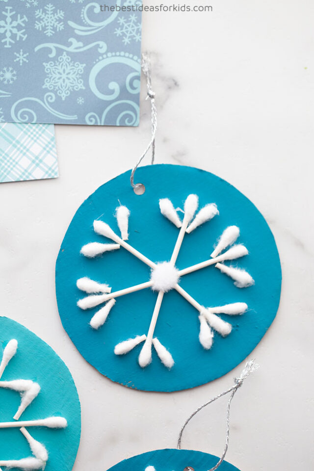 Simple Q Tip Snowflake Craft Kids Will Love - Easy Crafts For Kids