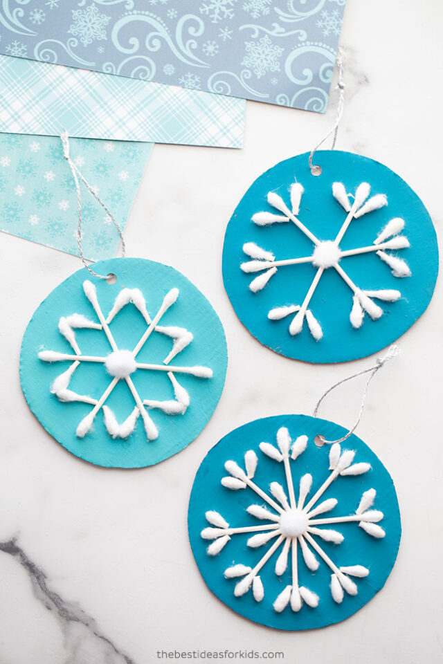 q-tip snowflake craft for preschool