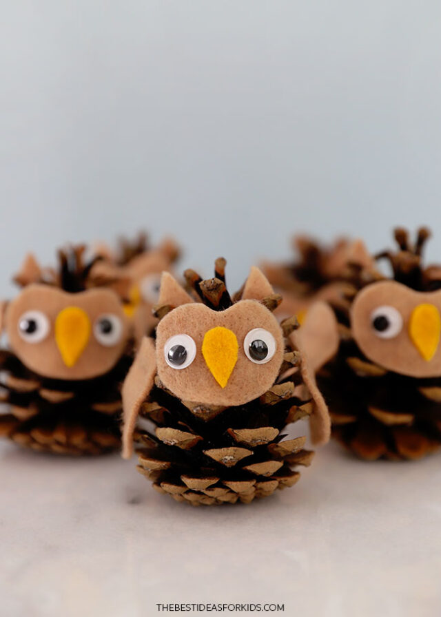 Pinecone Felt Owl