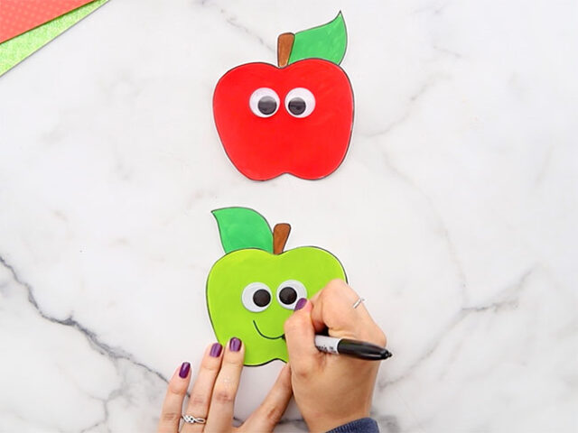 Drawing mouth on apple