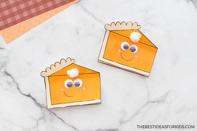 Pumpkin Pie Thanksgiving Craft