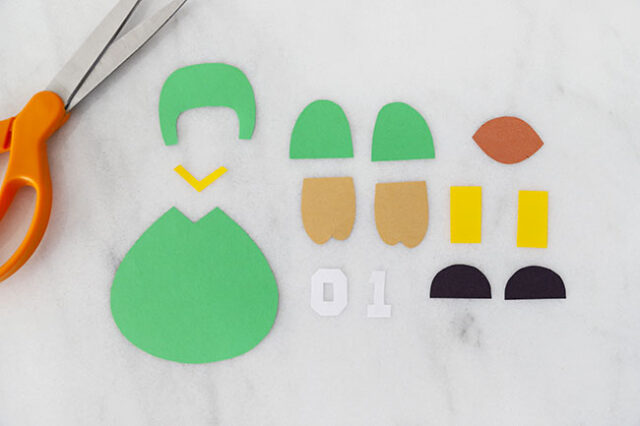 Cut out turkey football player pieces