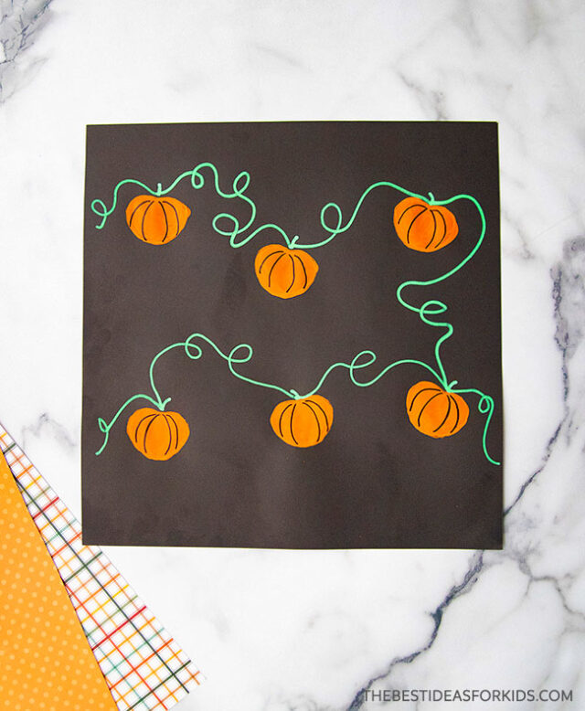 Paper Roll Pumpkin Stamps for Halloween