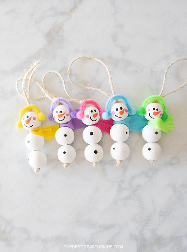 Wooden Bead Snowman Craft
