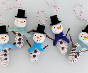 Pinecone Snowman Ornaments cover