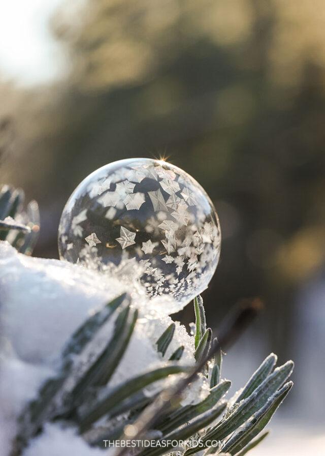 See Crystals on Frozen Bubbles